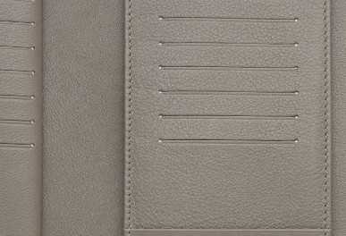 1:1 Copy Louis VUitton Mahina Leather Amelia Wallet M93761 Replica